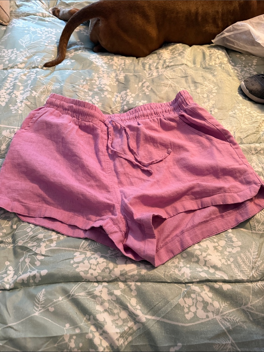 Revamped Pink Drawstring Athletic Linen-Blend Shorts